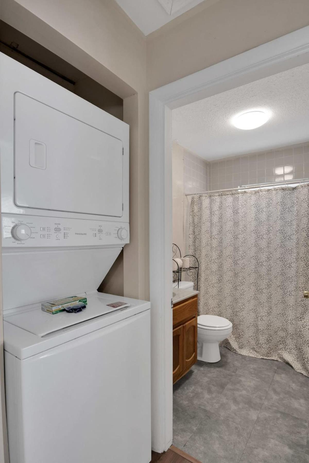 2-Bedroom Pet-Friendly Apartment In East 諾克斯維爾 外观 照片
